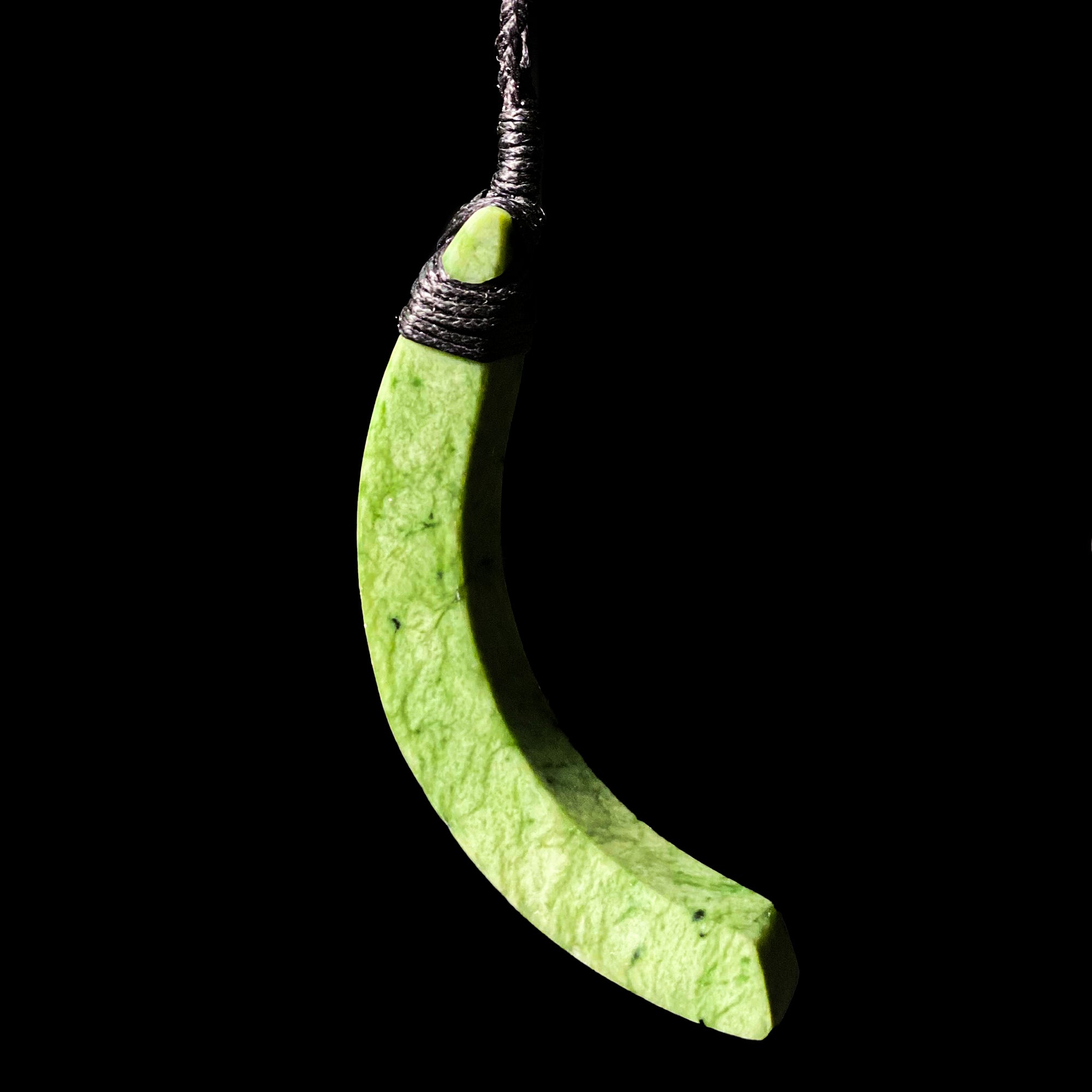 Curved Hei Toki by Alex Sands-3