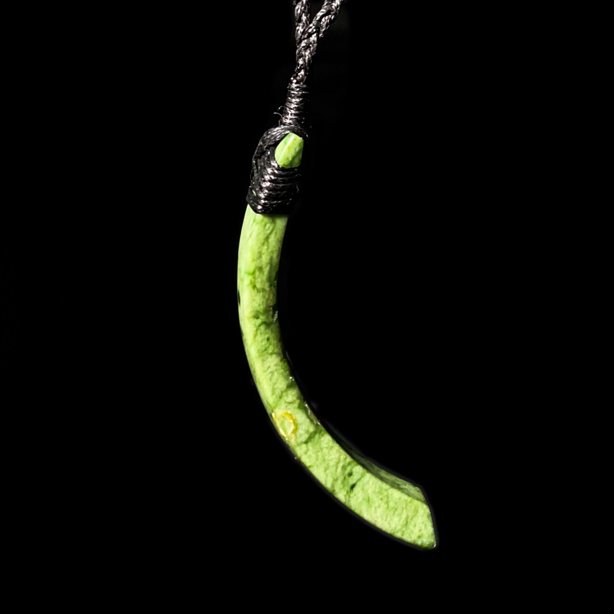 Curved Hei Toki by Alex Sands-0