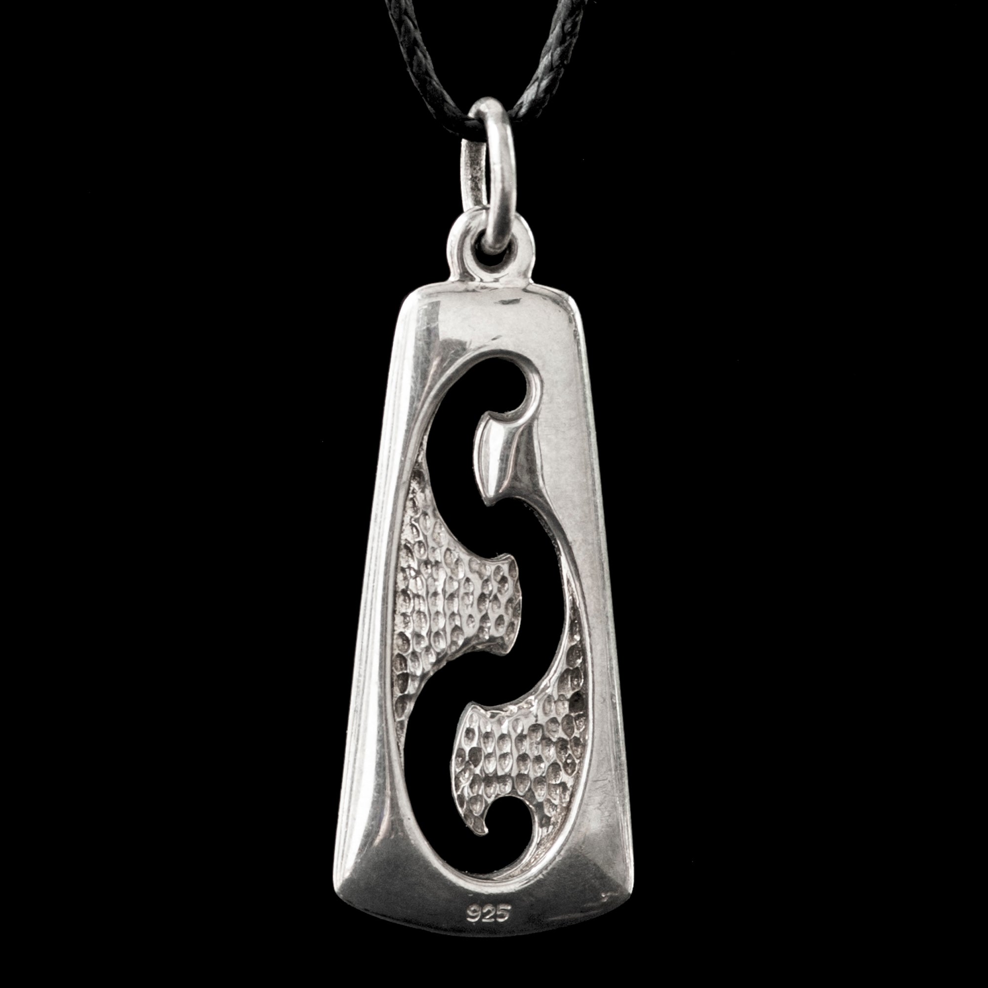 Silver Taroa Toki Form by Kerry Thompson-0